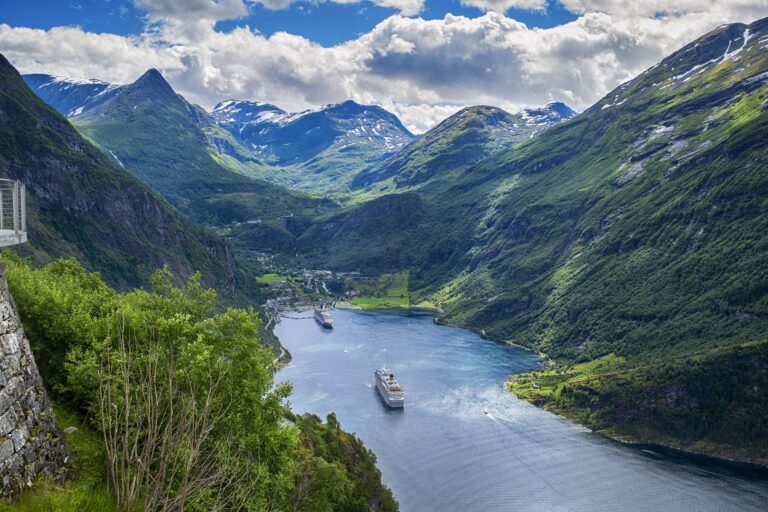 Lees hier alles over de 10 meest populaire cruise bestemmingen in Noord-europa en kies jouw droombestemming - de Kritische Cruise lover